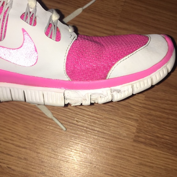 Nike Free Runs Nike ID Shoes - Picture 7 of 7